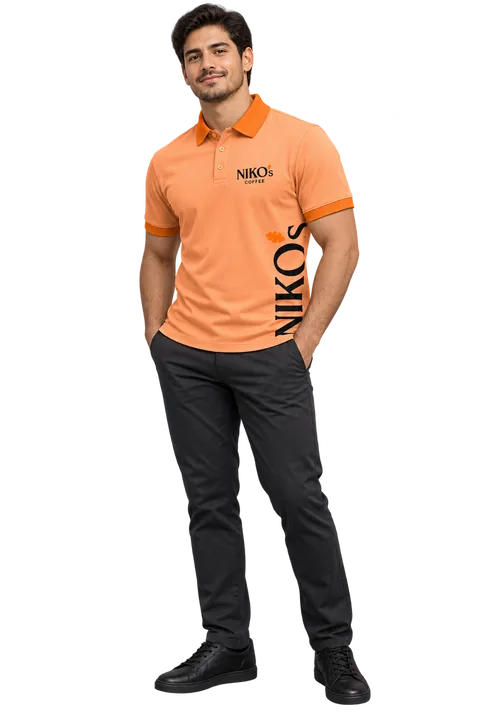 Polo para negocio con logotipo y gráficos personalizados.
